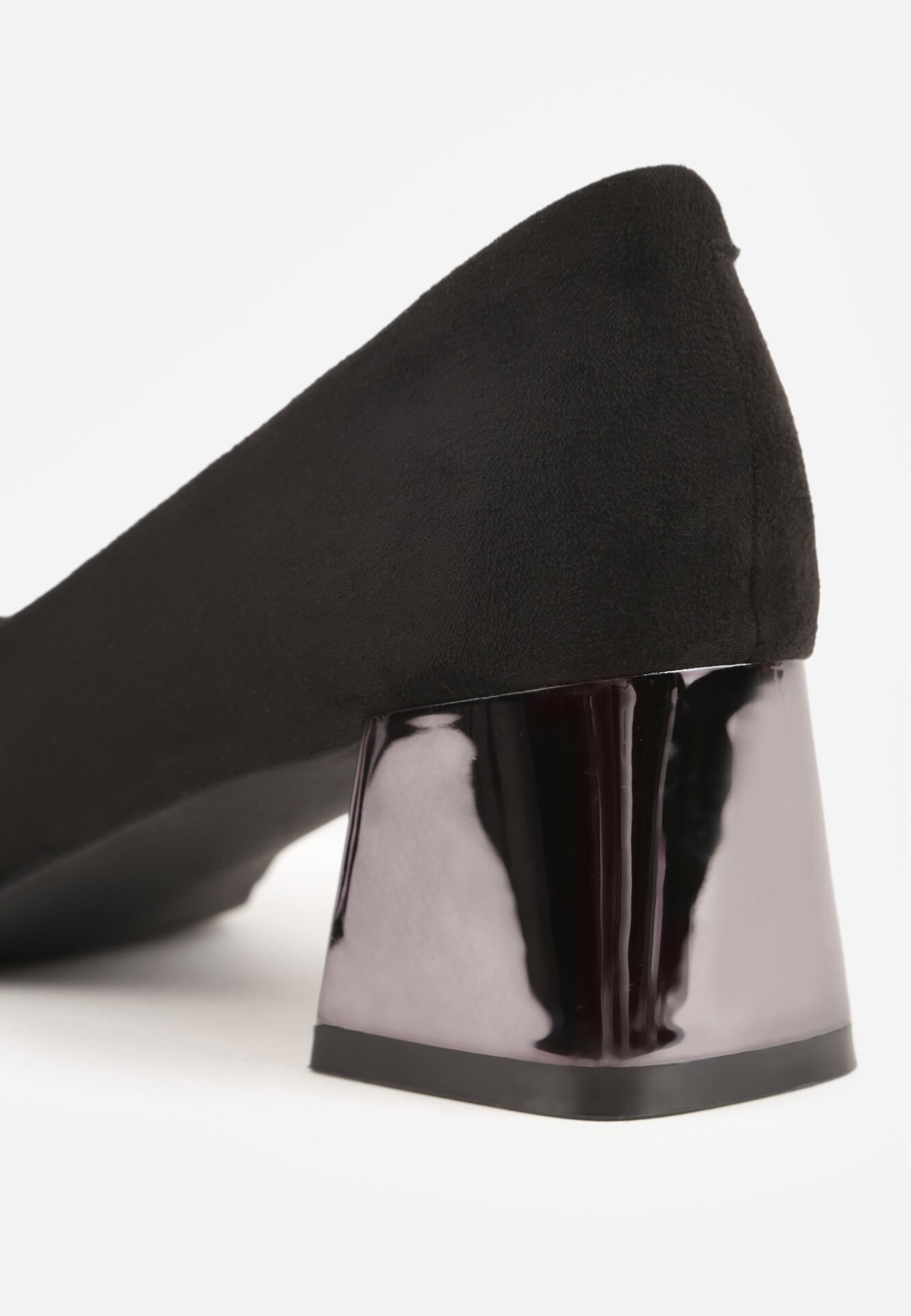 Czarne Czółenka Vices ze Skórzaną Wkładką i Metalicznym Słupkiem Asevine