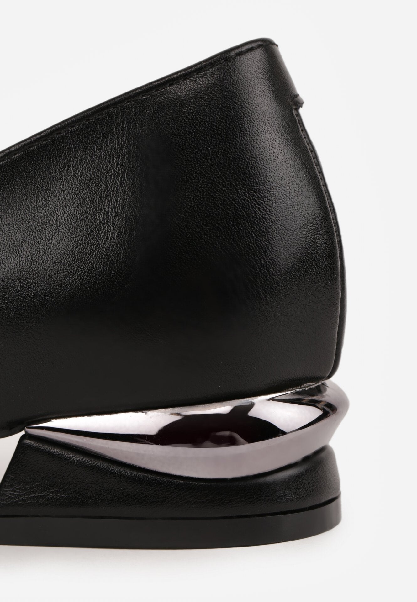 Czarne Czółenka Vices na Ozdobnym Słupku ze Skórzaną Wkładką Asivine