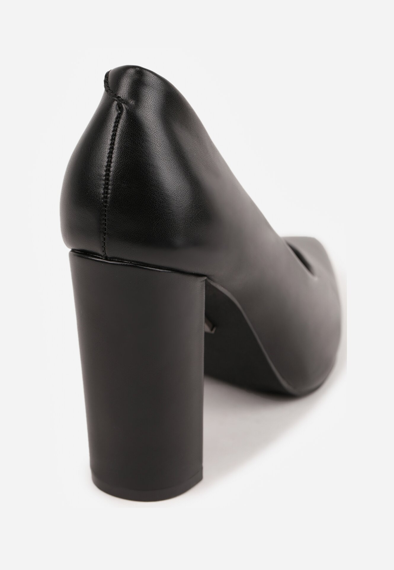 Pantofi cu toc Negri