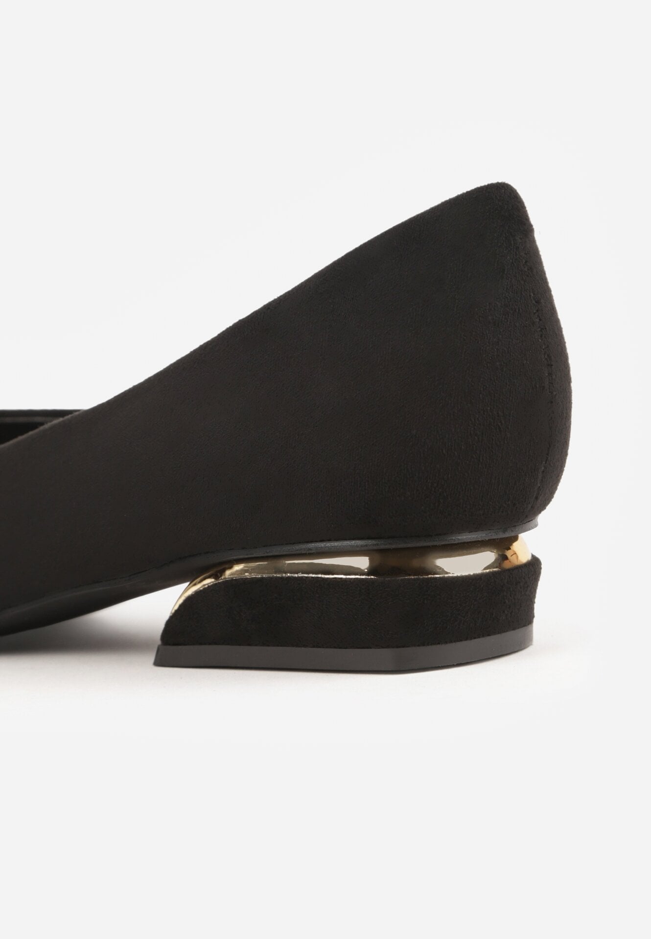 Czarne Czółenka Balerinki Vices ze Szpiczastym Noskiem i Skórzaną Wkładką Falavesa