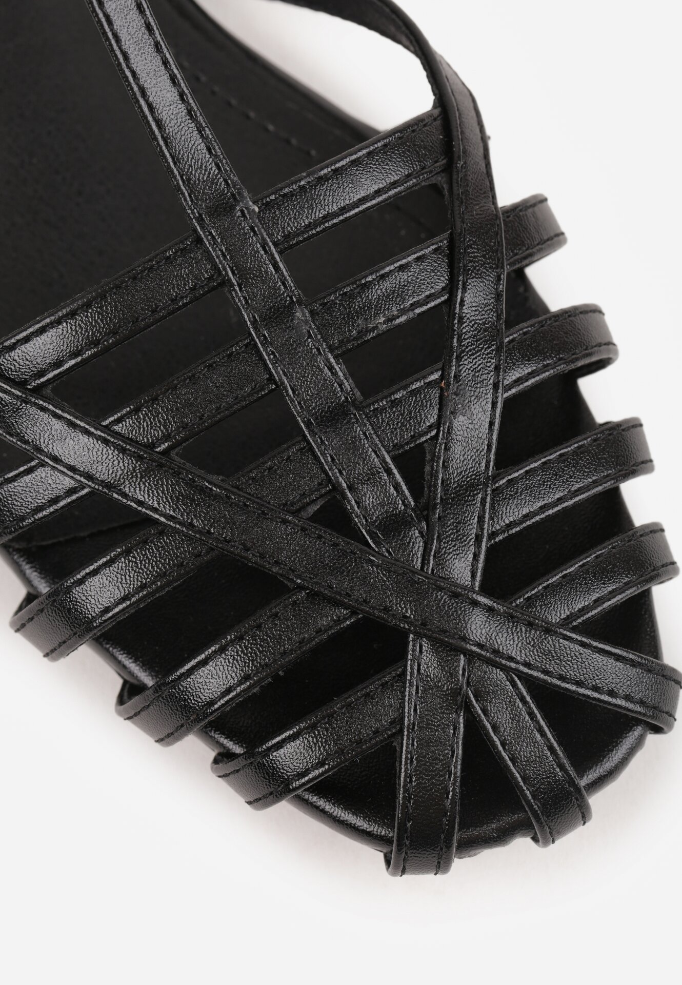 Czarne Sandały VICES z Geometrycznymi Paskami Abadia