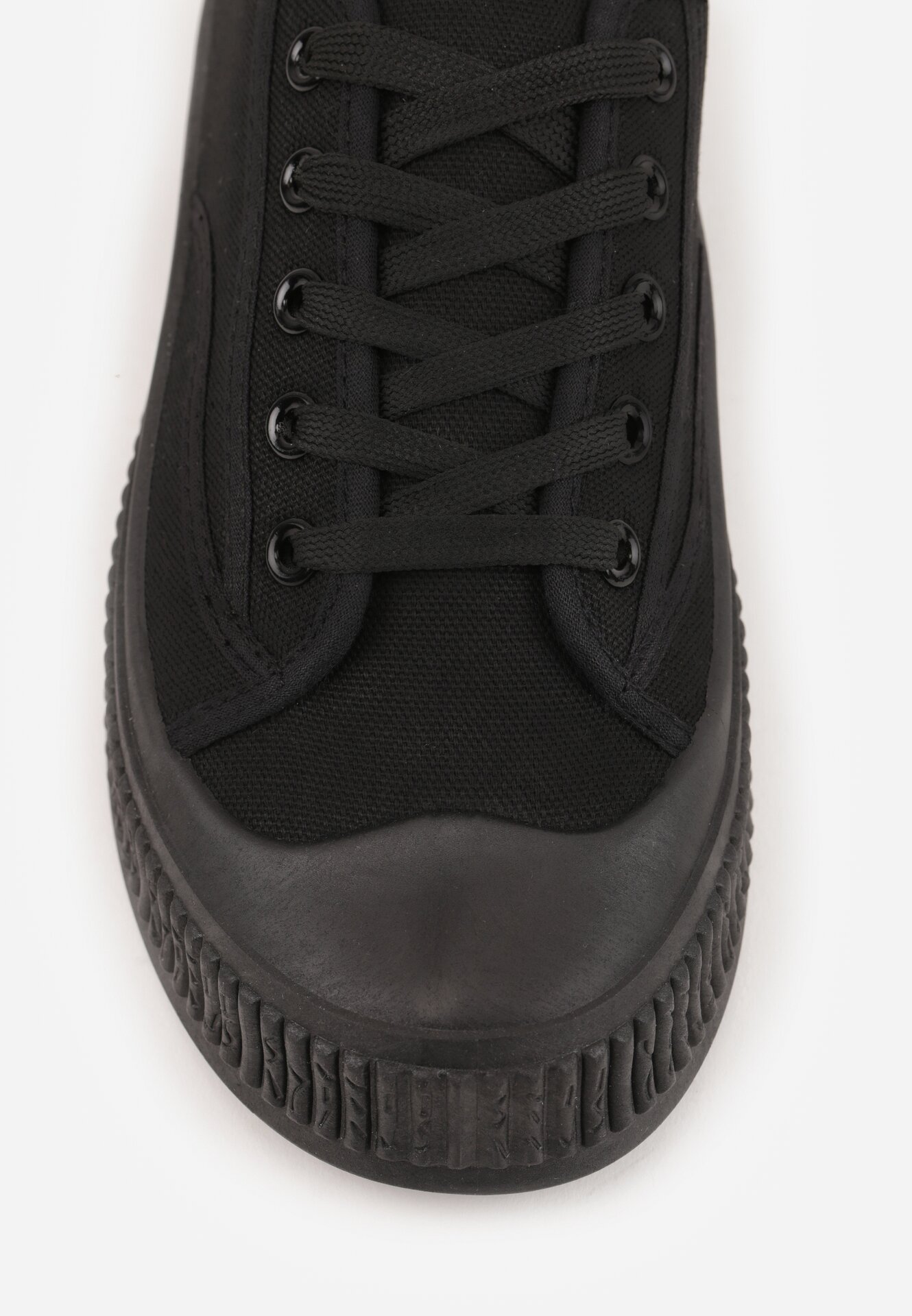 Teniși înalți Negri