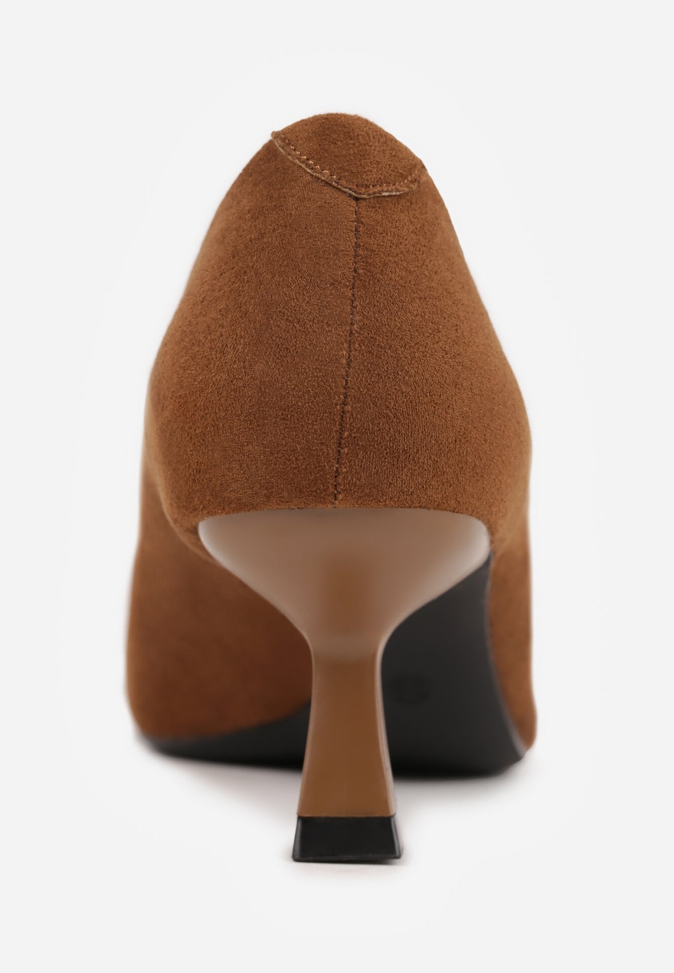 Jasnobrązowe Czółenka VICES na Kaczuszce z Trójkątną Aplikacją na Nosku Zenia