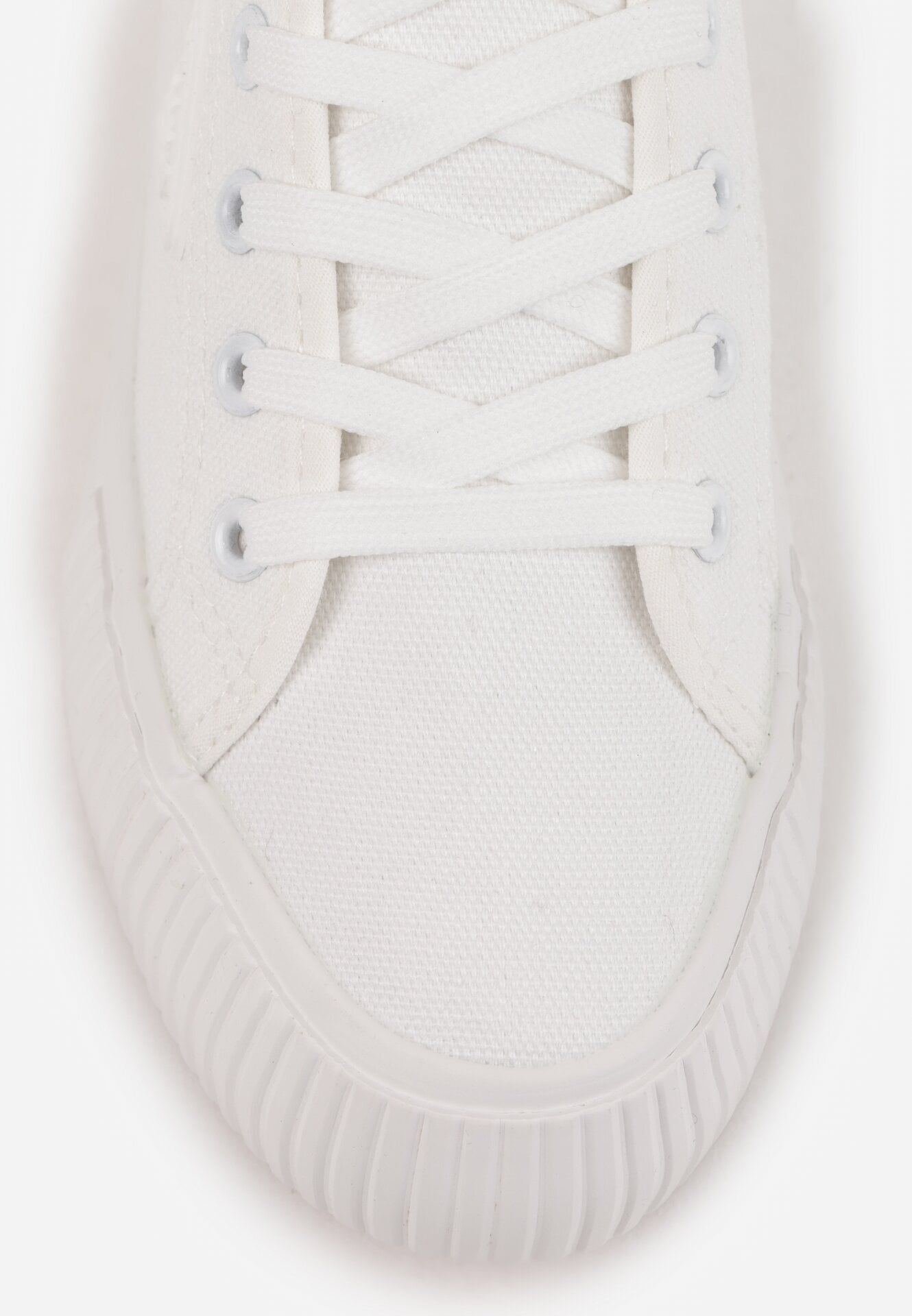 Białe Trampki VICES na Grubej Podeszwie z Tłoczeniami z Trójkątną Aplikacją Bolirea