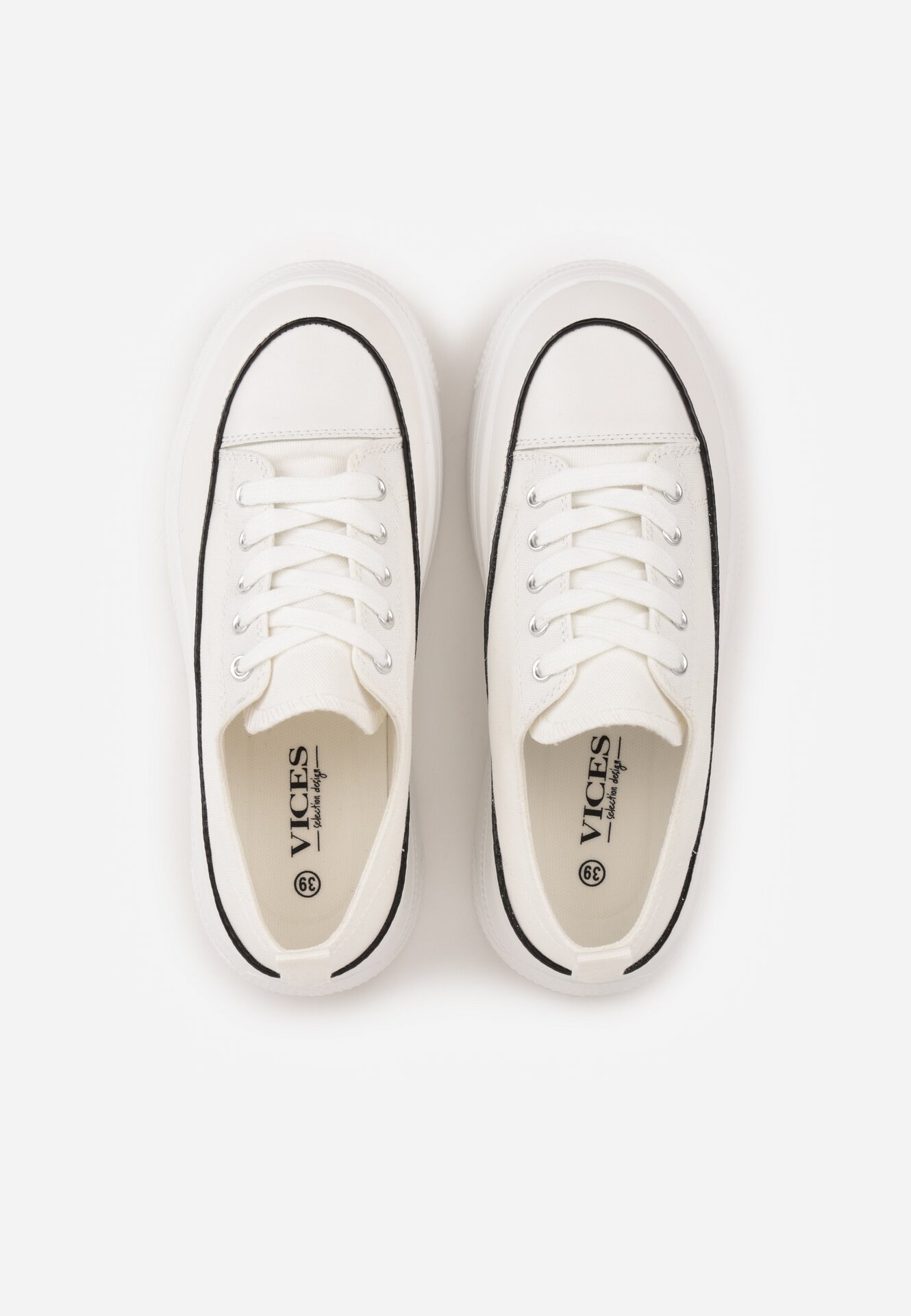 Teniși înalți Albi