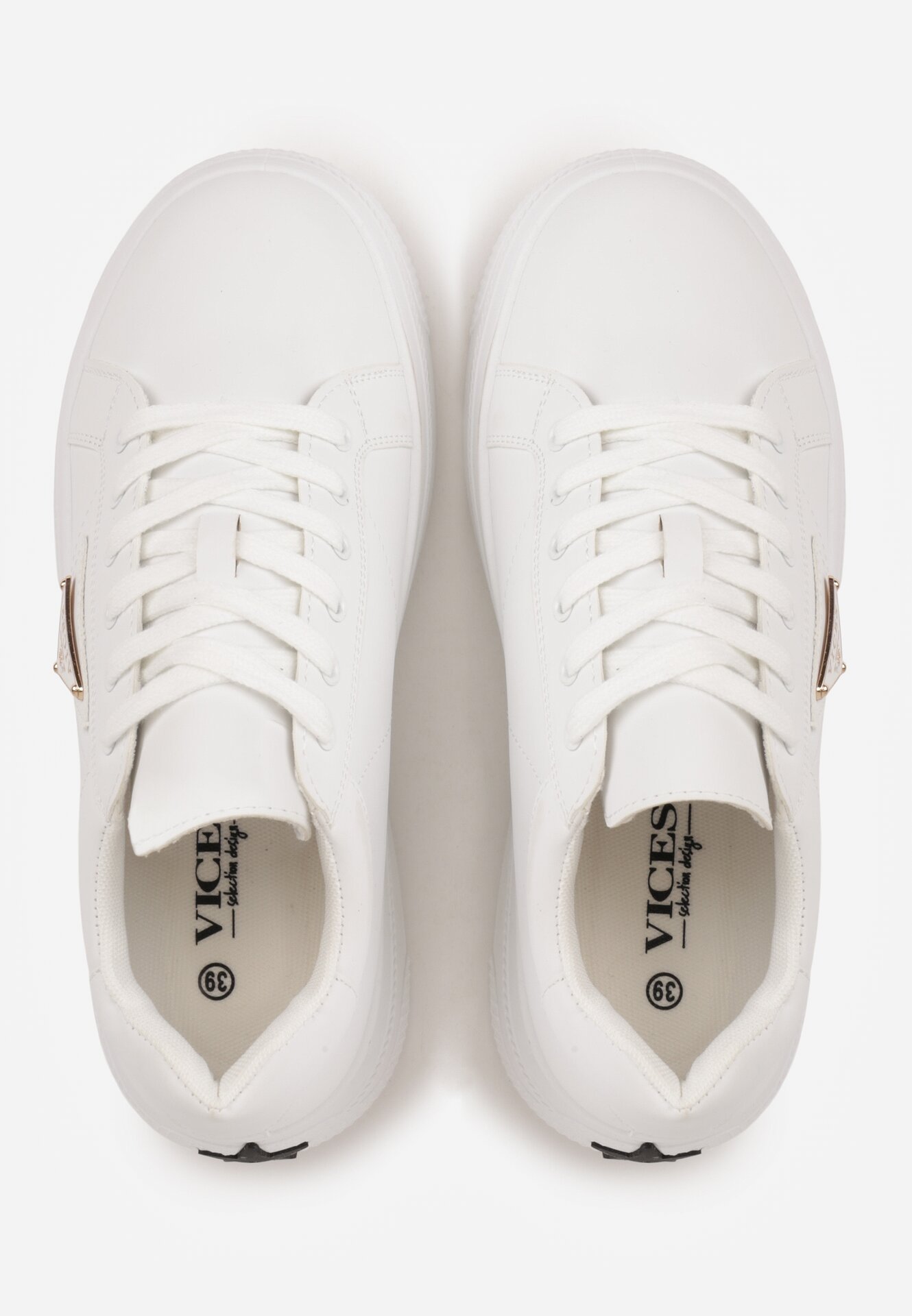 Białe Sneakersy VICES na Grubej Podeszwie z Bieżnikiem Zdobionej Gwiazdką Natevia