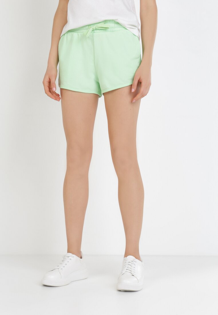 Pantaloni scurți Verde deschis