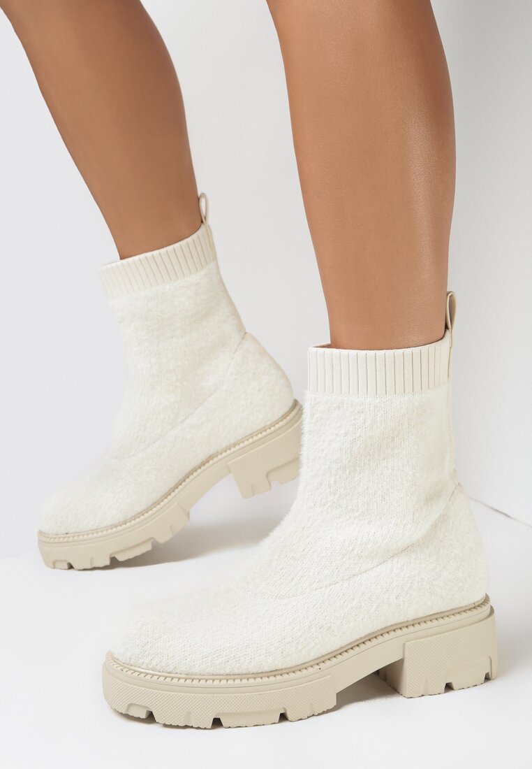 Botine Bej