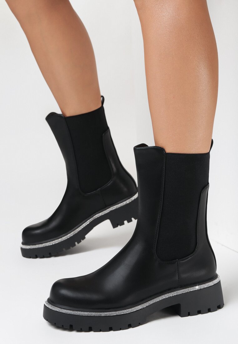 Botine Negre