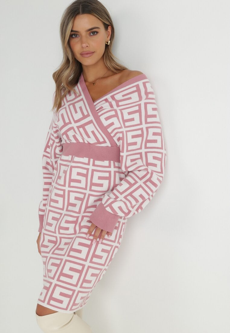 Rochie Roz din Lână cu Model Geometric Itasoi