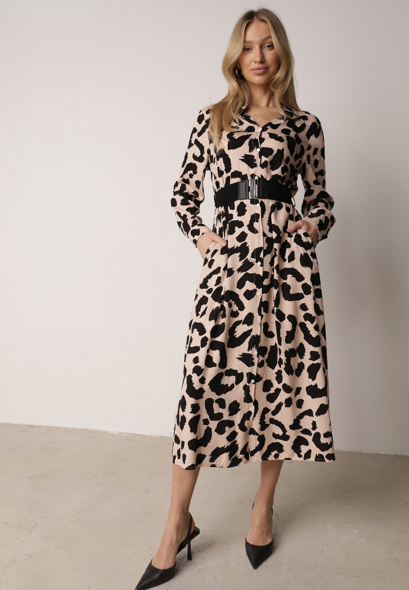 Rochie-Cămașă Bej-Negru cu imprimeu leopard cu cordon Kalandra