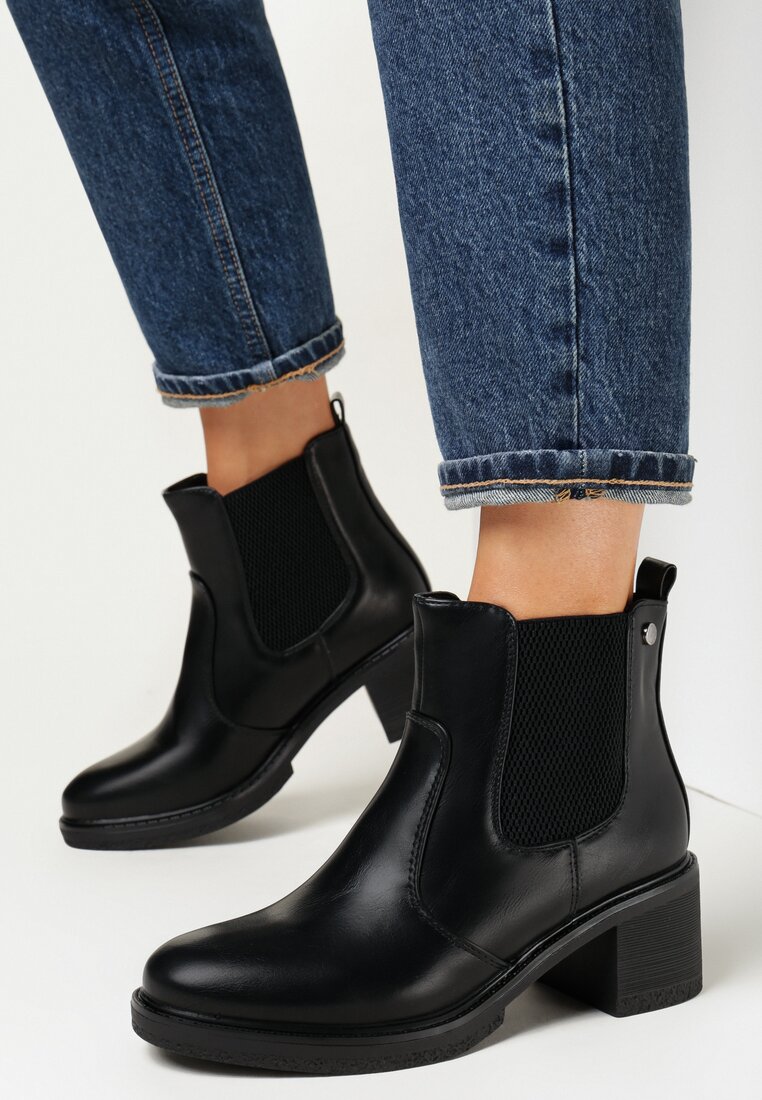 Botine Negre