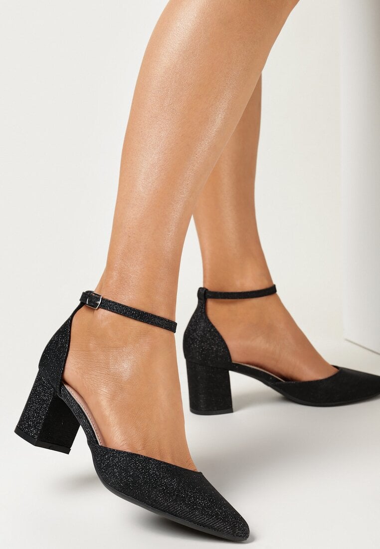 Pantofi cu toc Negri