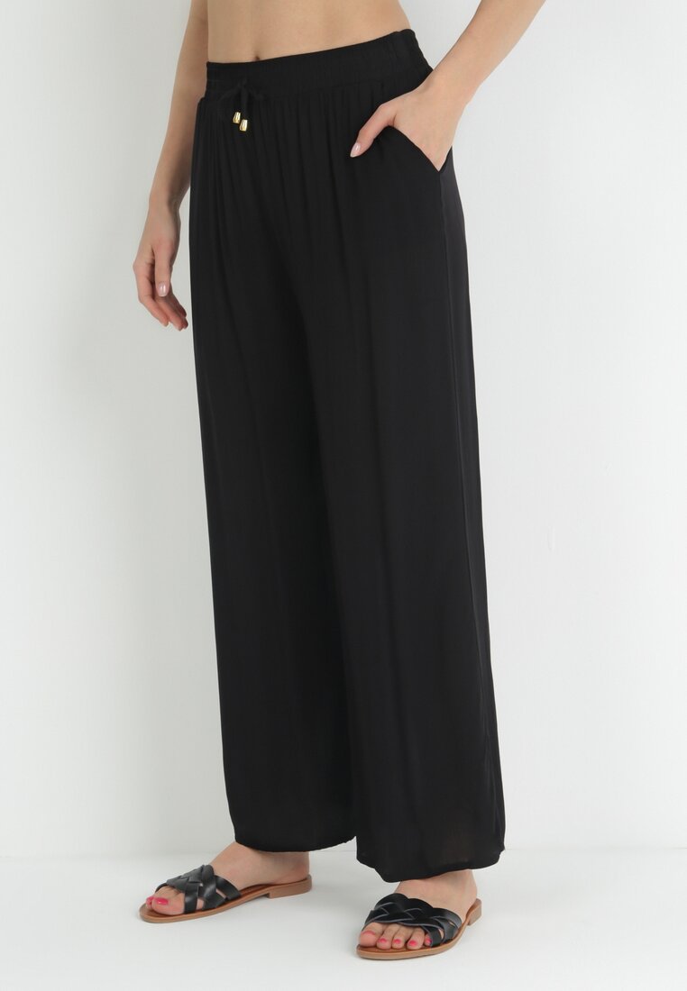 Pantaloni Negri Netezi cu Elastic în Talie și cu Crăci Largi Alathera