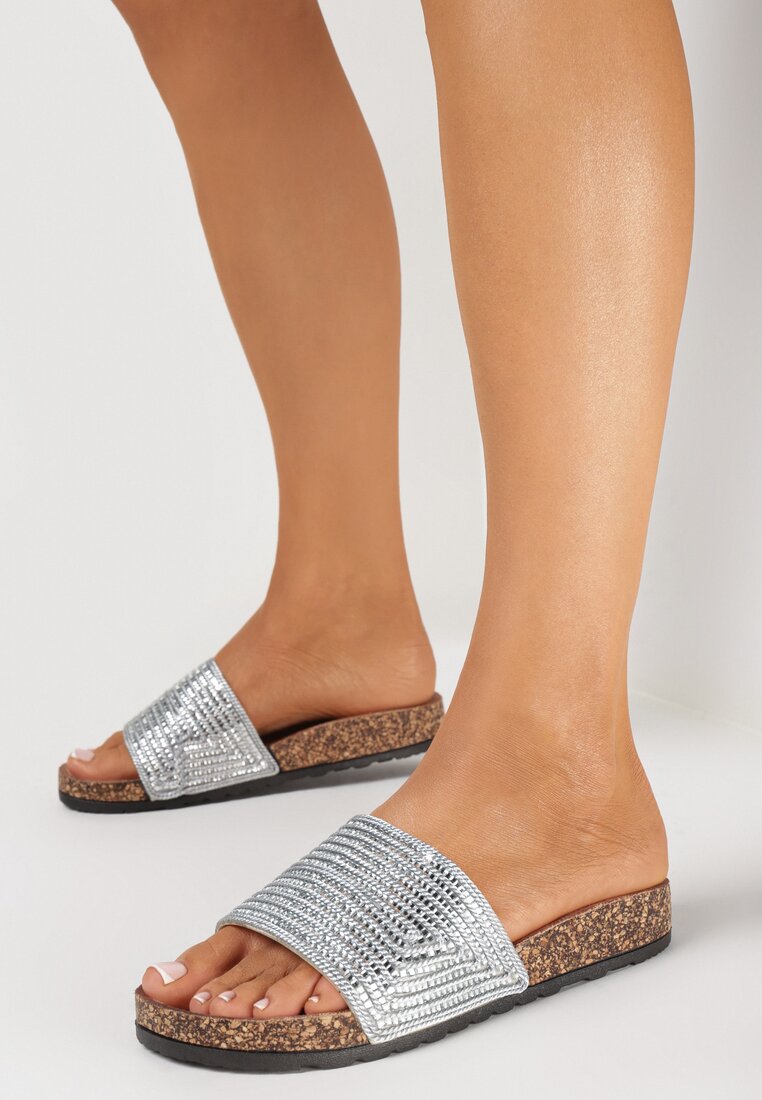 Papuci Argintii