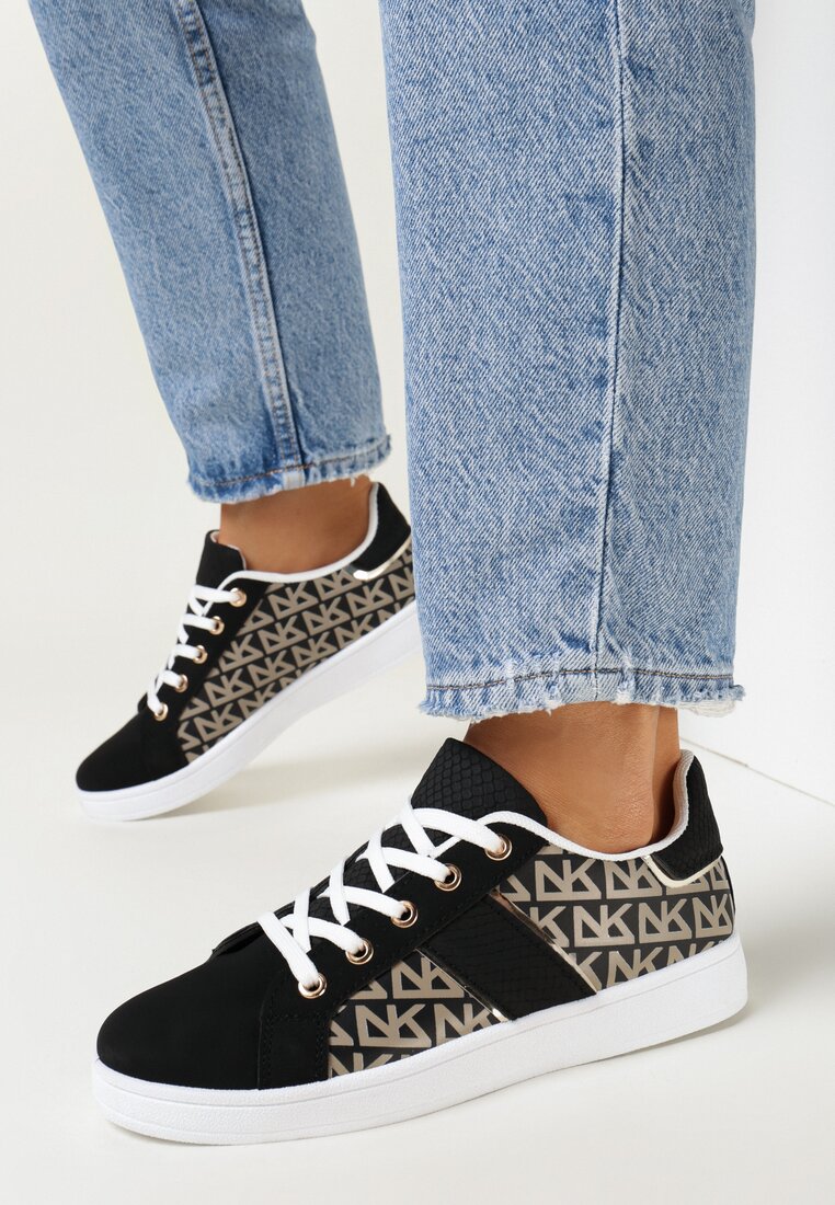 Adidași Negri cu Imprimeu Mindi