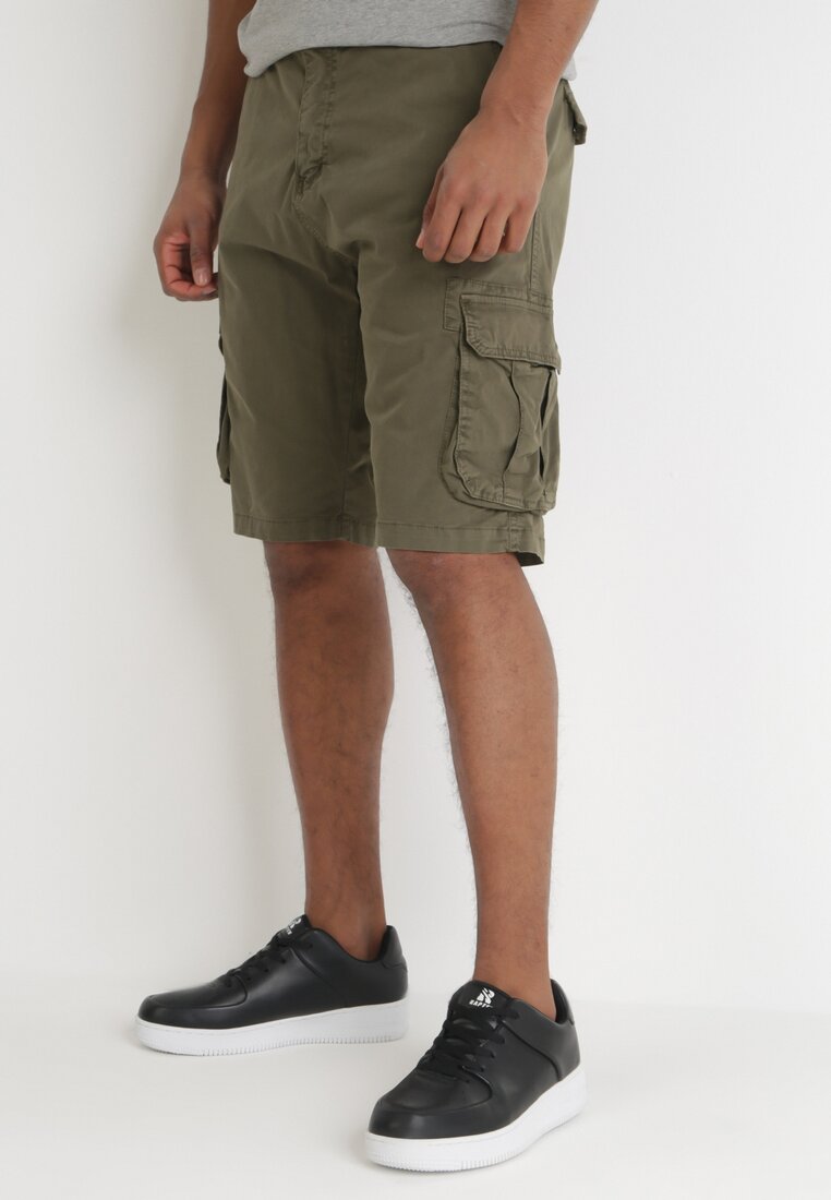 Pantaloni scurți Verzi