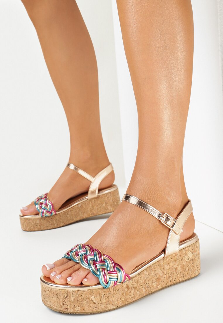 Sandale Culoarea șampaniei