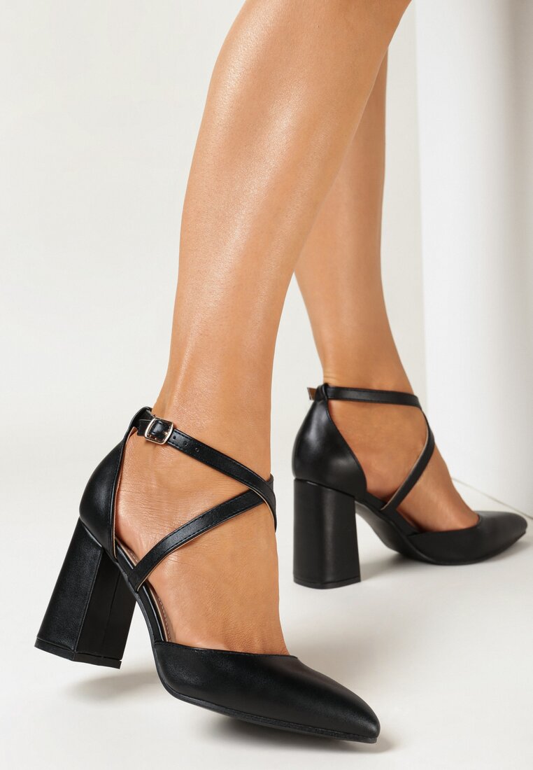 Pantofi cu toc Negri