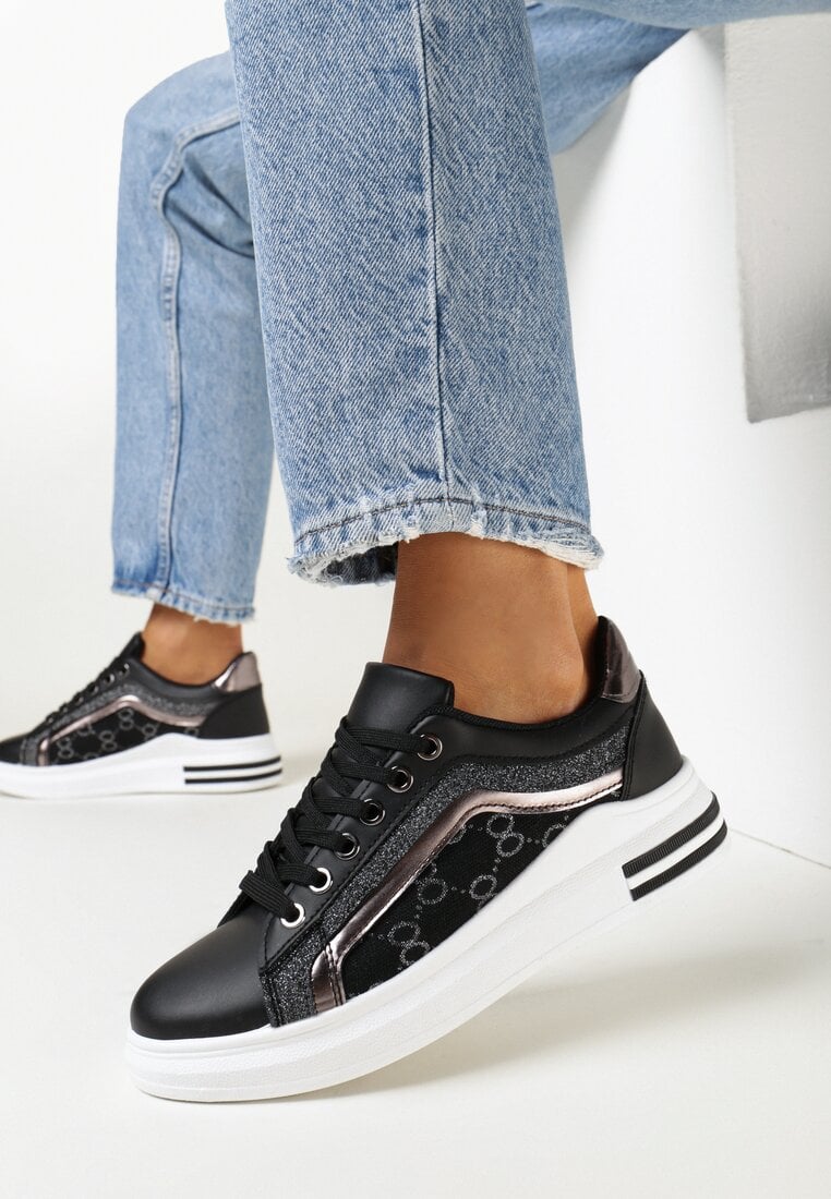 Adidași Negri cu Inserții Metalice Arlen