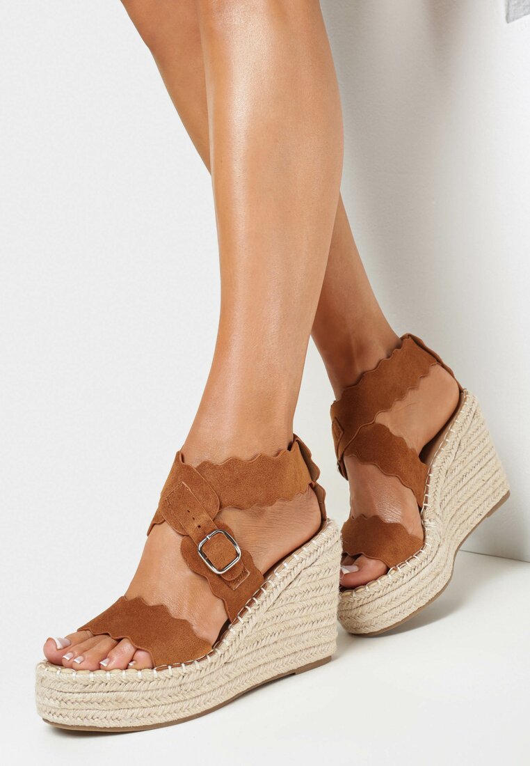 Sandale Maro pe Pană Împletită și Platformă cu Închidere în jurul Gleznei Elimia