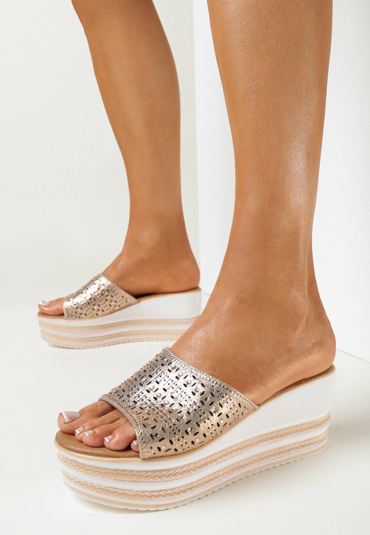 Papuci șampanie pe platformă cu baretă lată cu zirconii Abiss