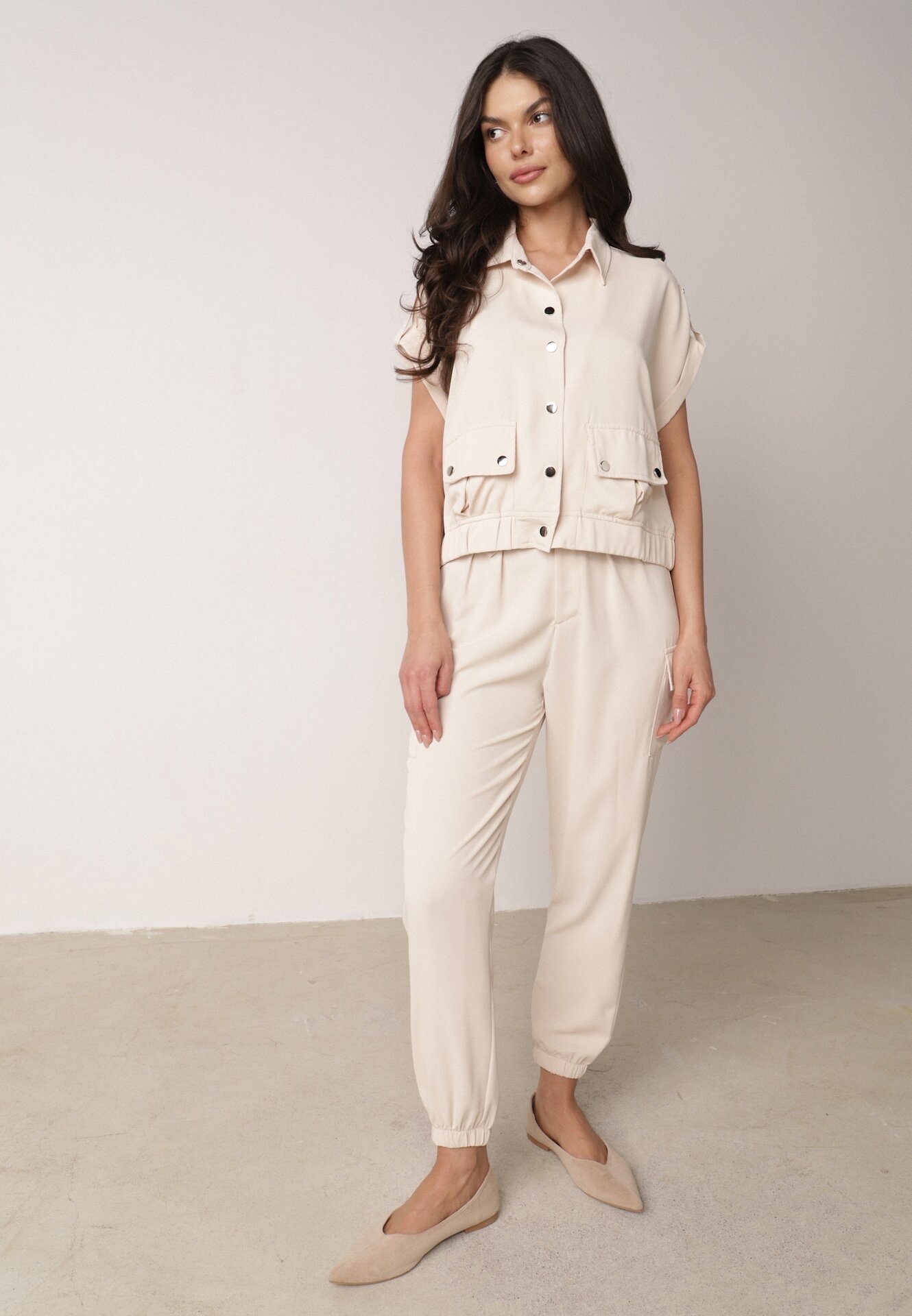 Compleu Bej 2 piese cu Bluză și Pantaloni Arene