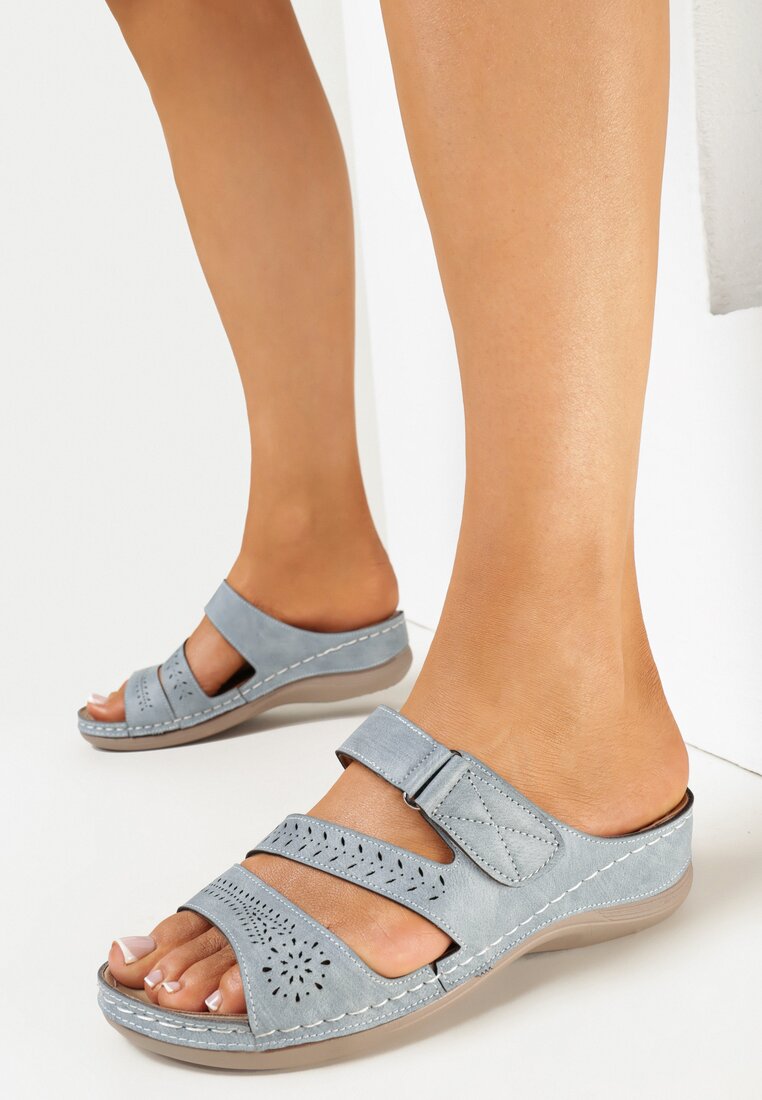 Papuci Albastru deschis