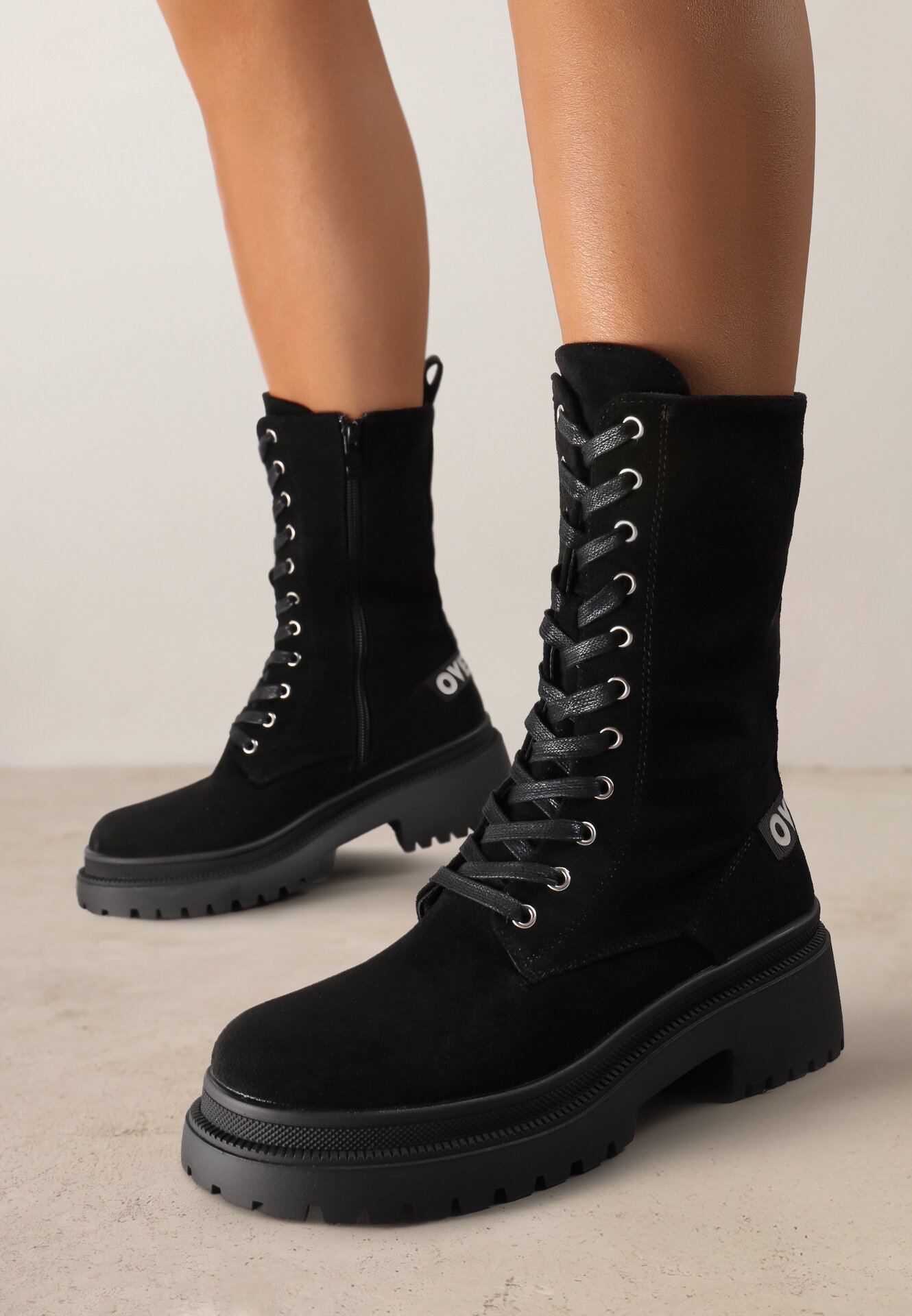 Botine Negre