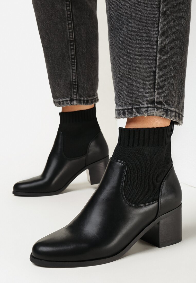 Botine Negre