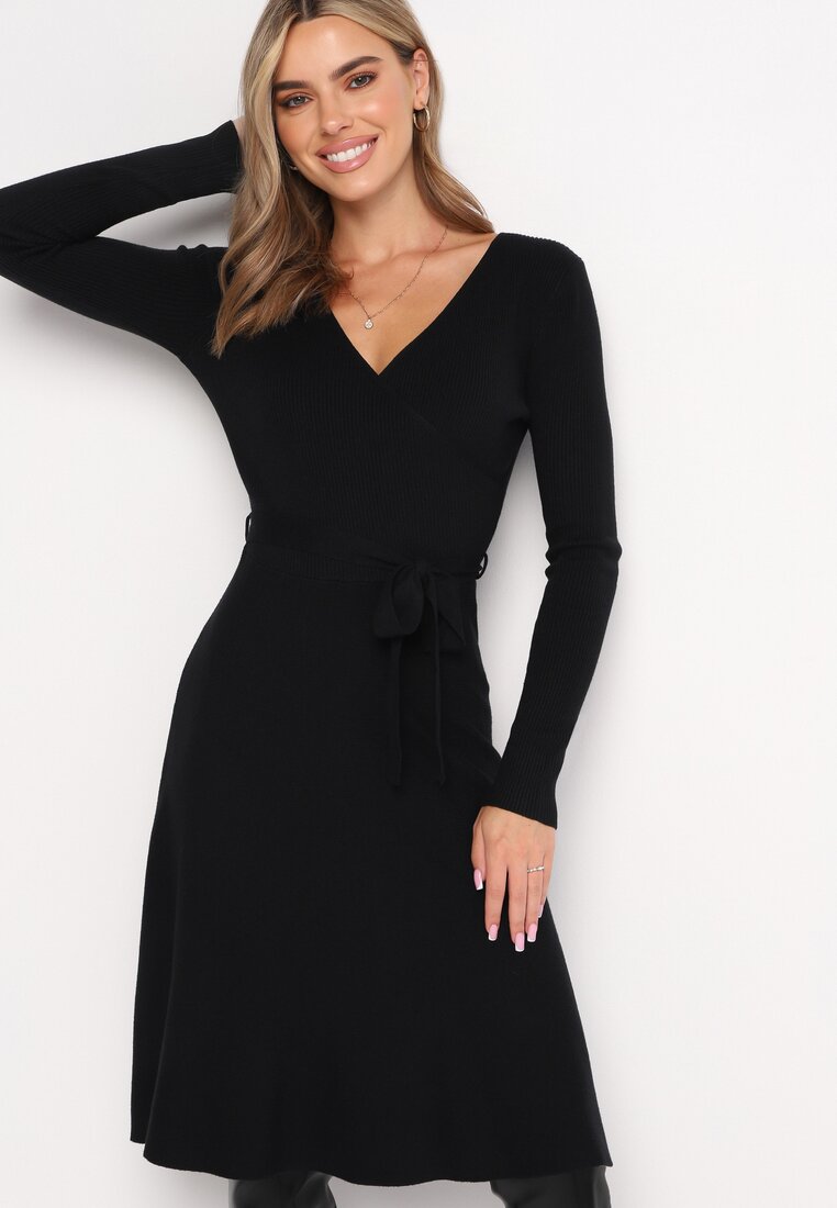 Rochie Tricotată Neagră Cloș cu curea legată Florentame