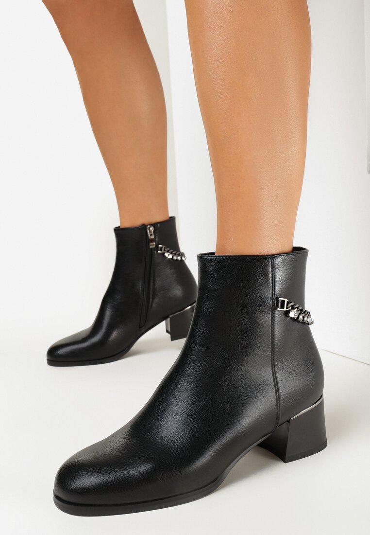 Botine Negre