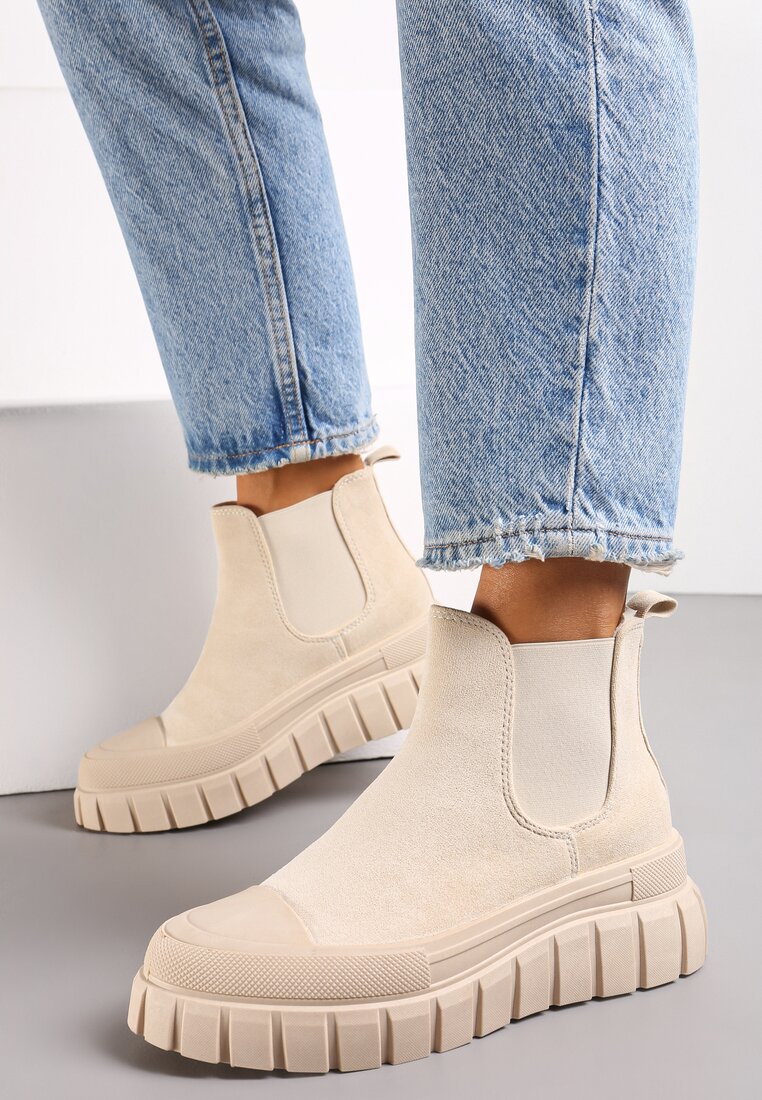 Botine Bej