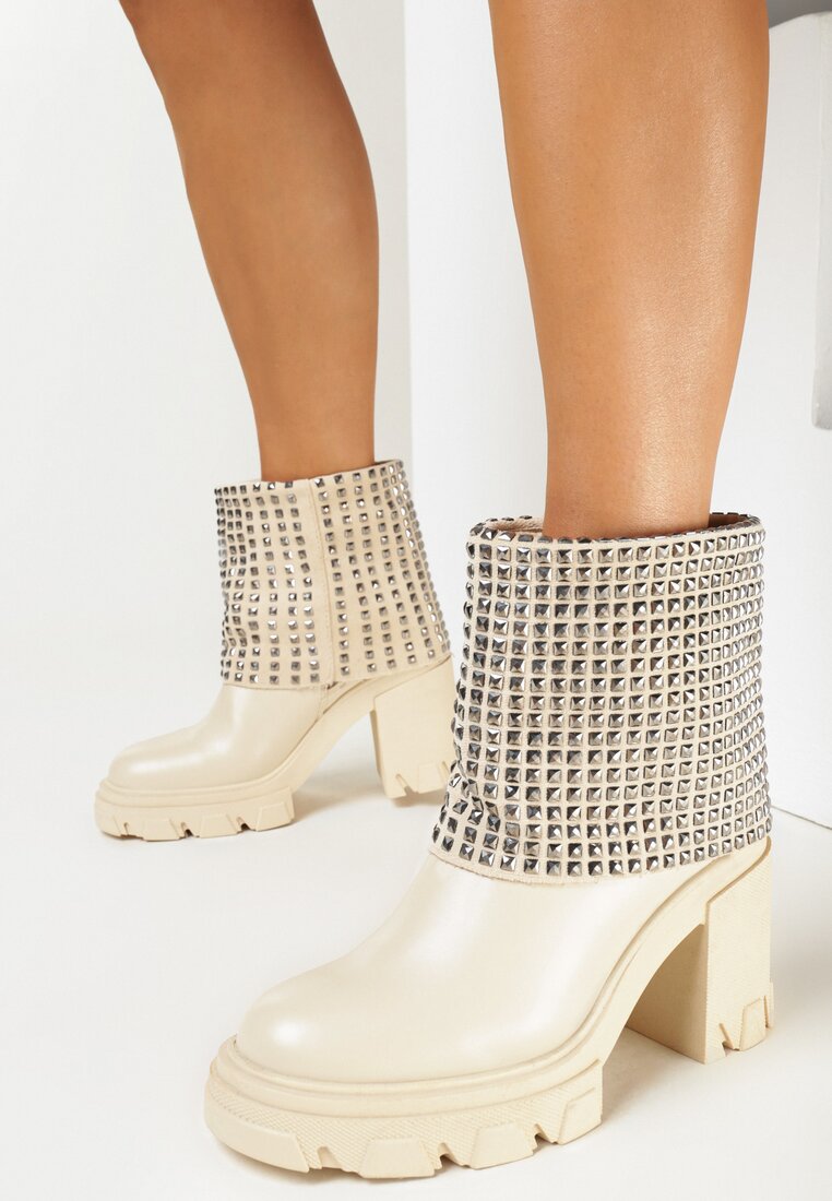 Botine Bej