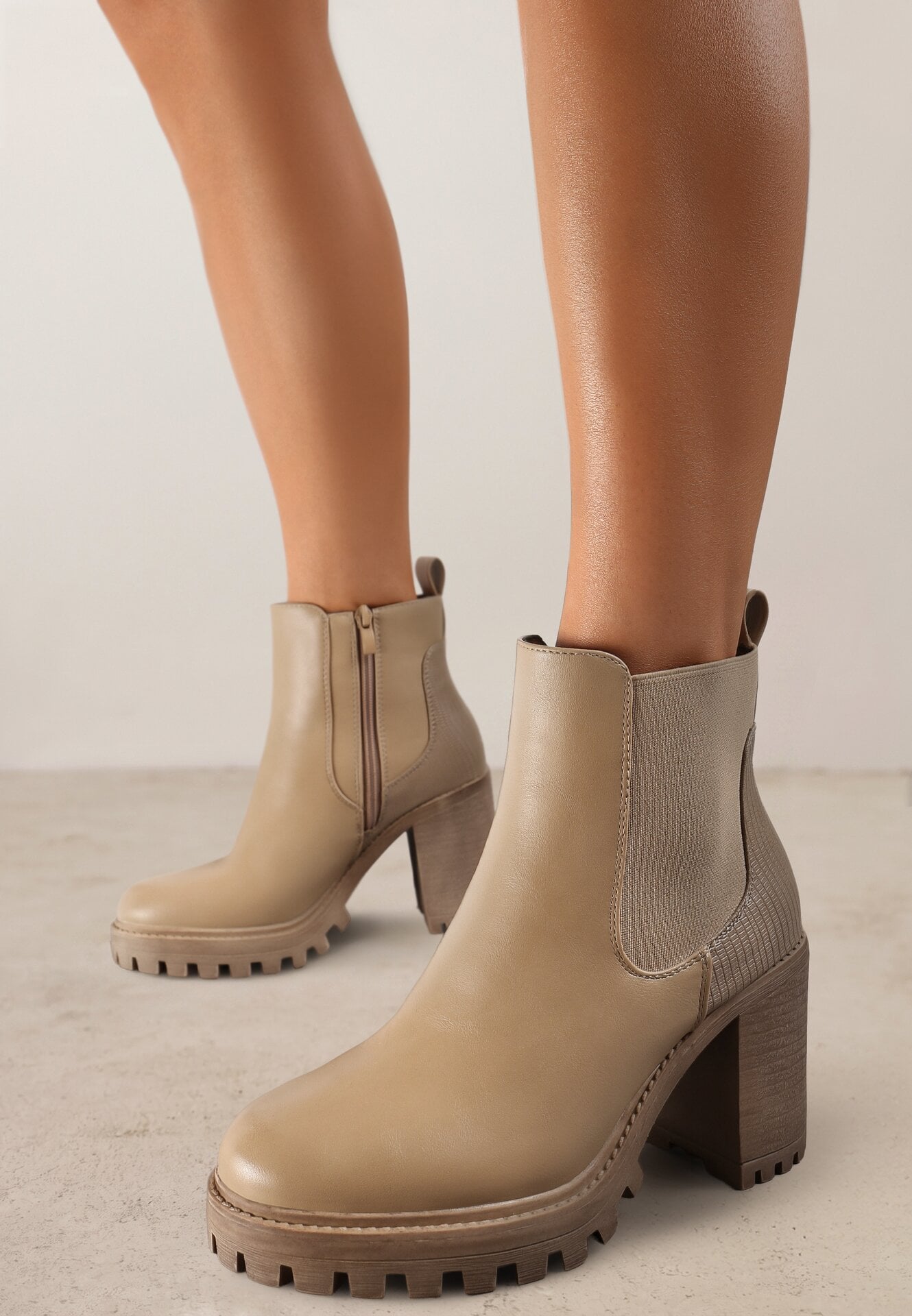 Botine Bej