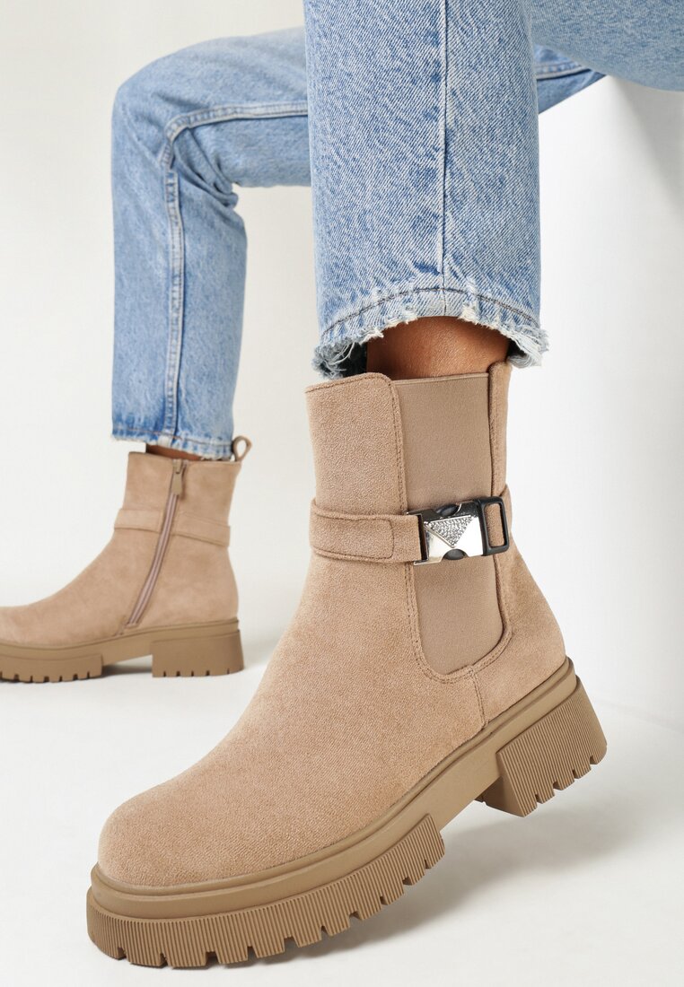 Botine Bej