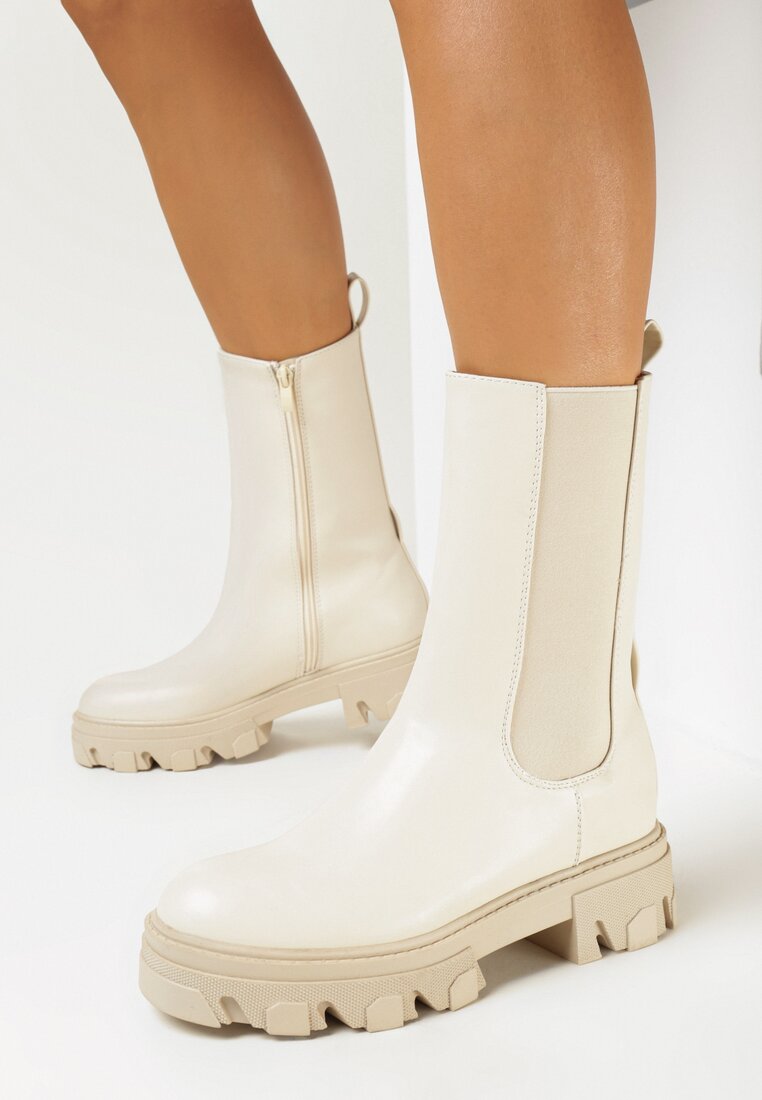 Botine Bej