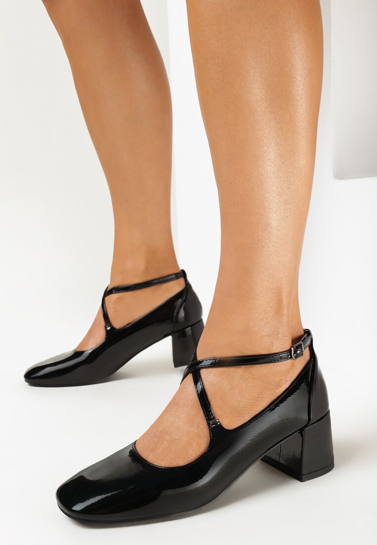 Pantofi cu toc Negri