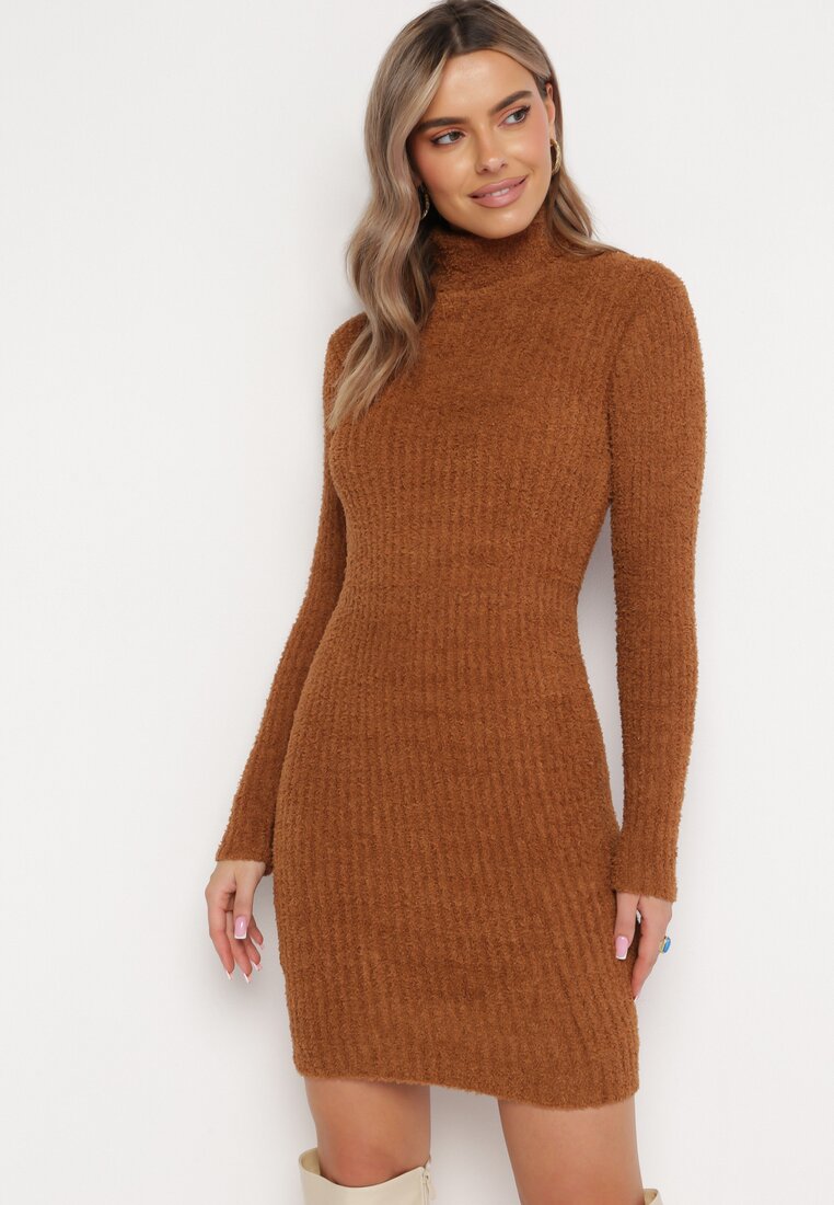 Rochie Maro Reiată cu guler înalt din tricot de lână Sedia