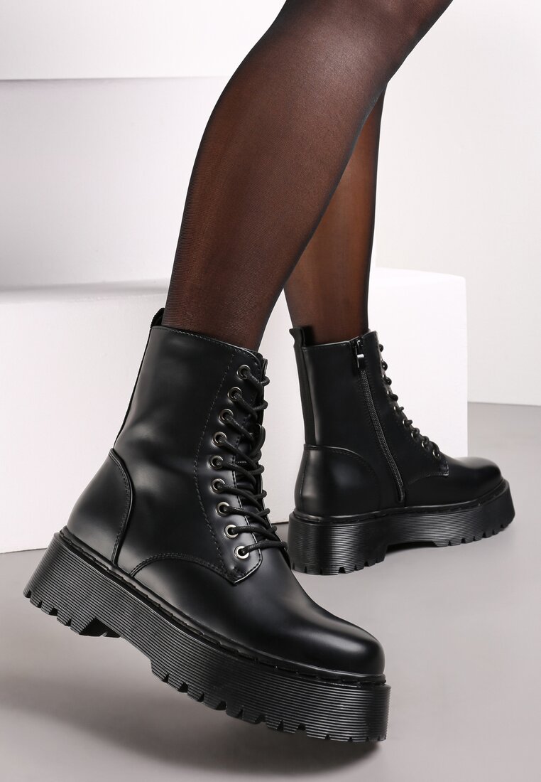 Botine Negre Stil Worker cu Platformă și Șireturi Ixuelli