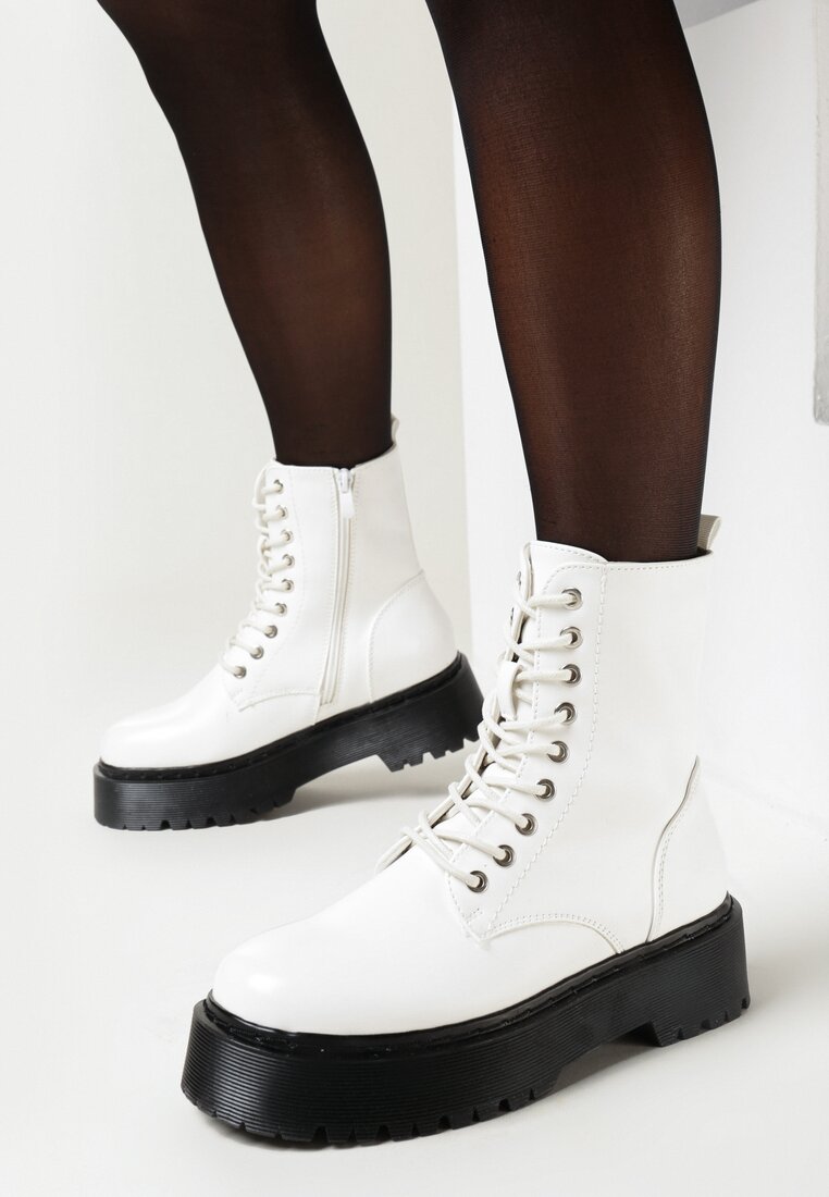 Botine Albe