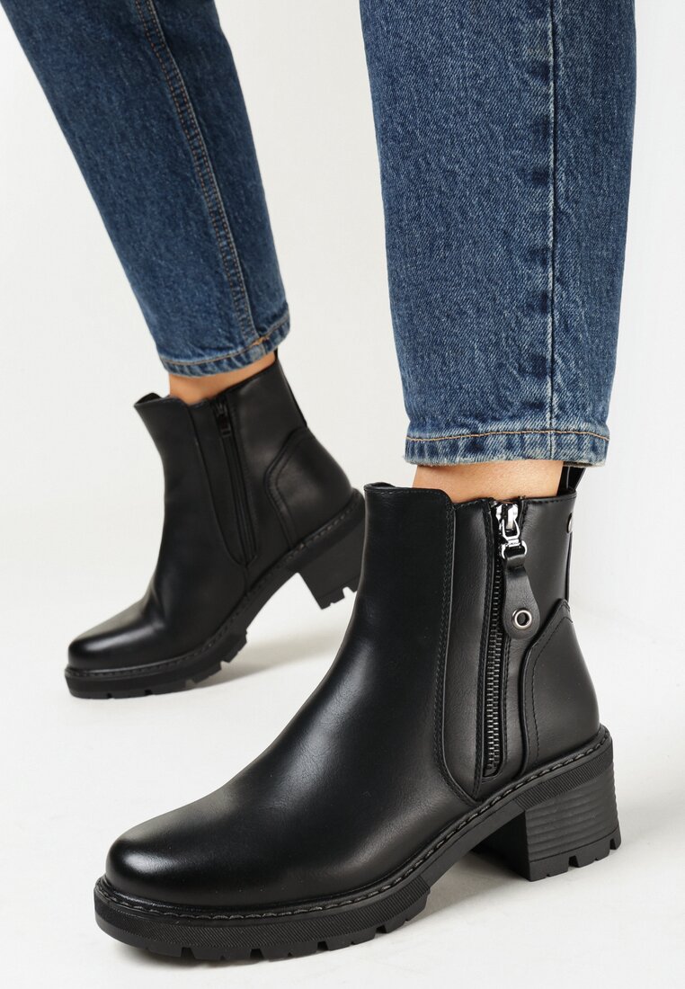 Botine Negre