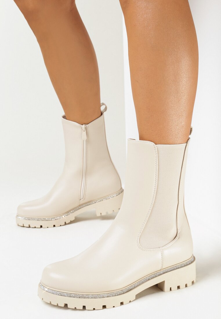 Botine Bej