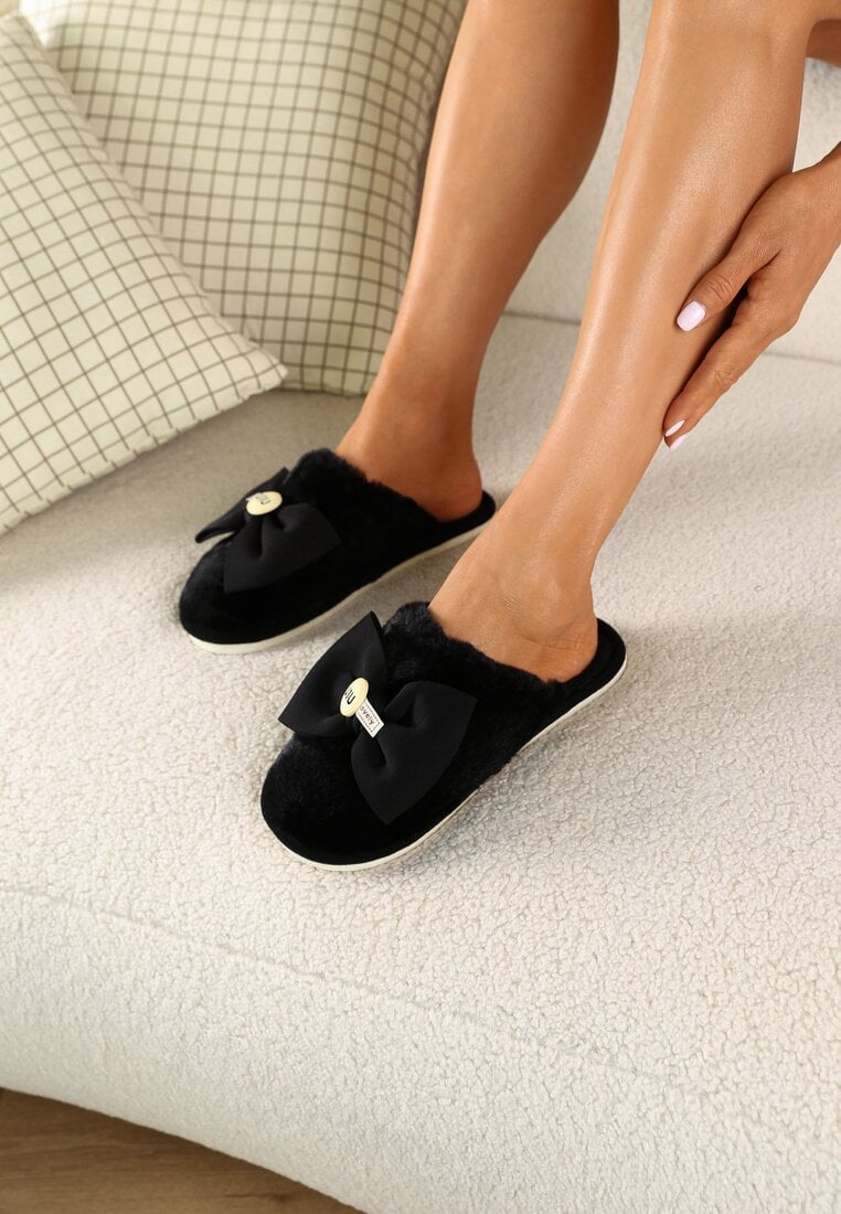 Papuci de casă Negri