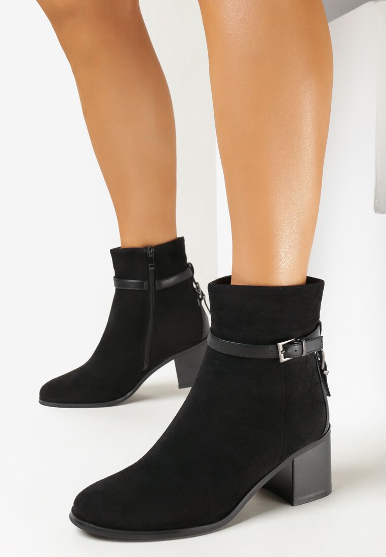 Botine Negre