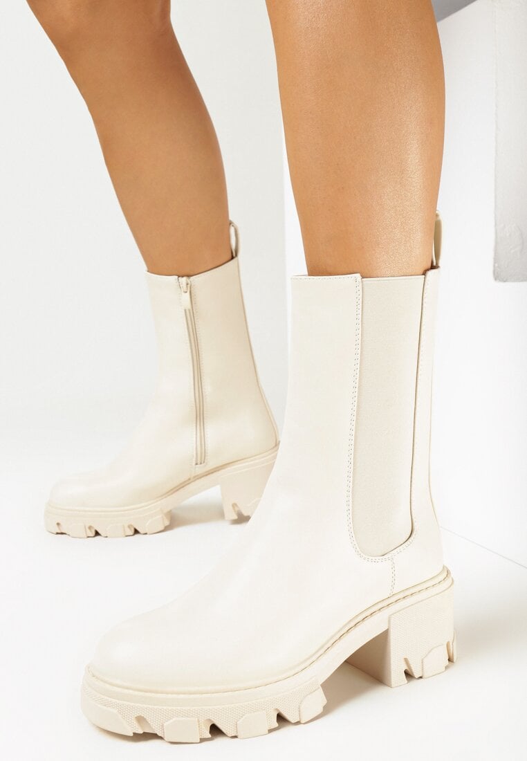 Botine Bej