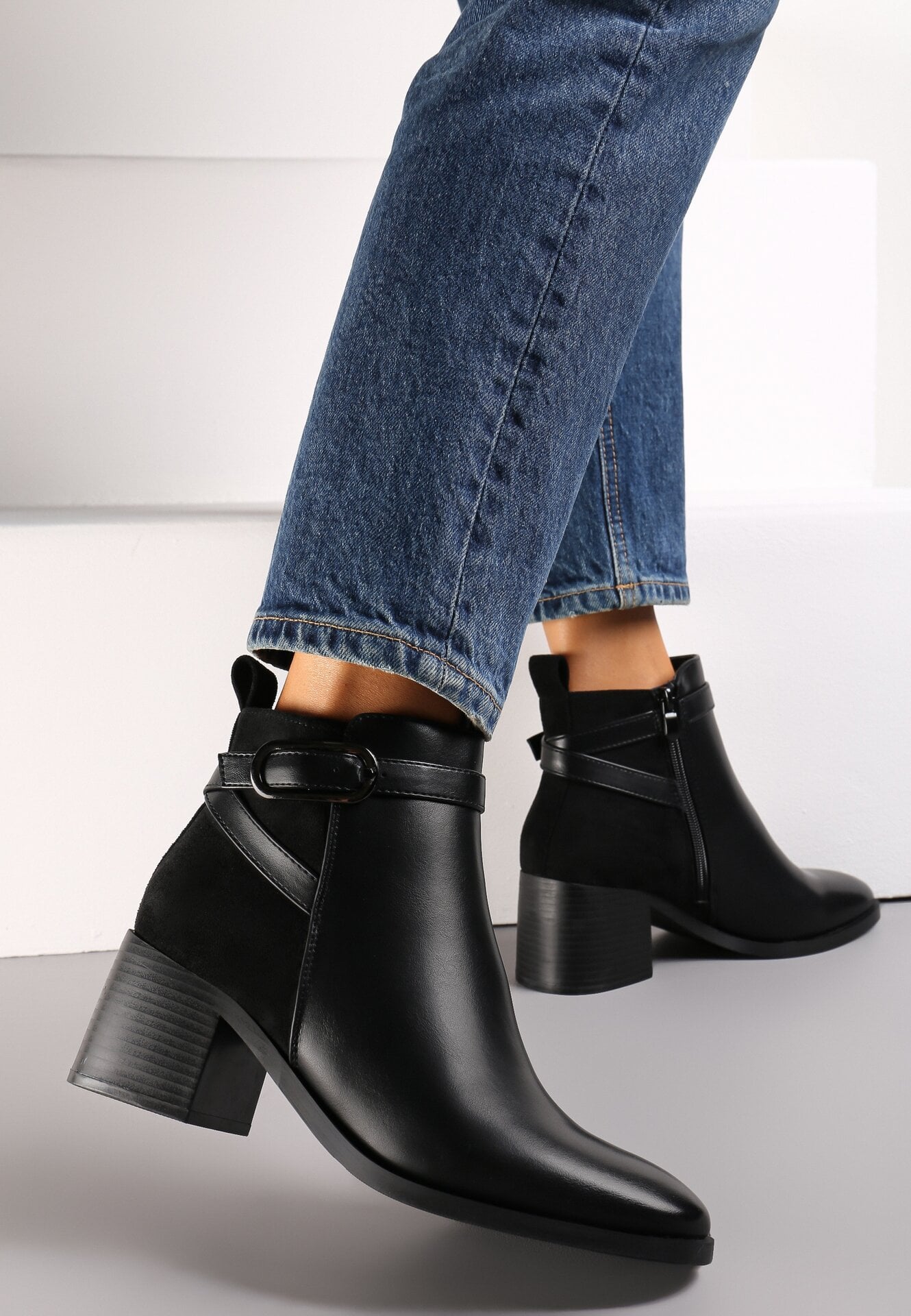 Botine Negre