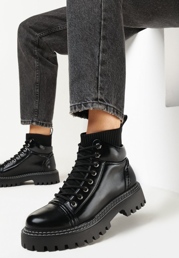 Botine Negre