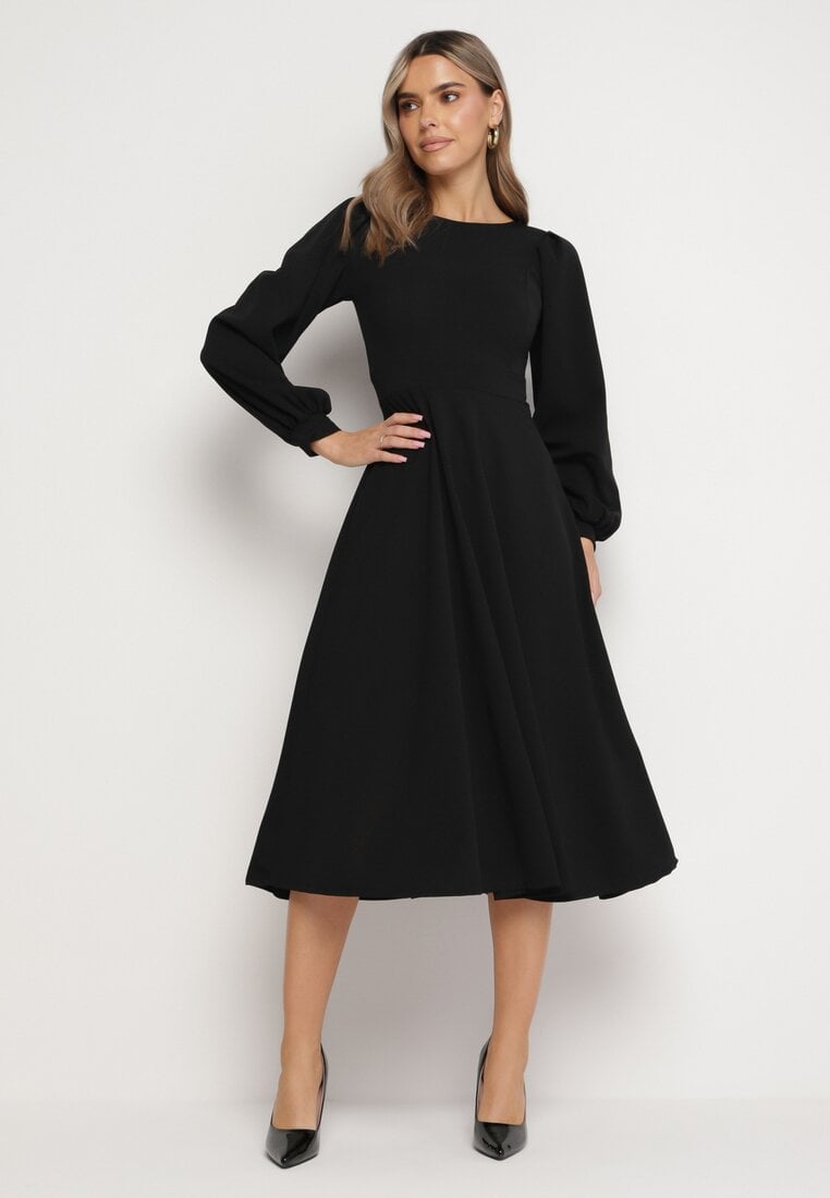 Rochie Rozkloszată Midi Neagră cu Mâneci Elegante Largi Samriddhi