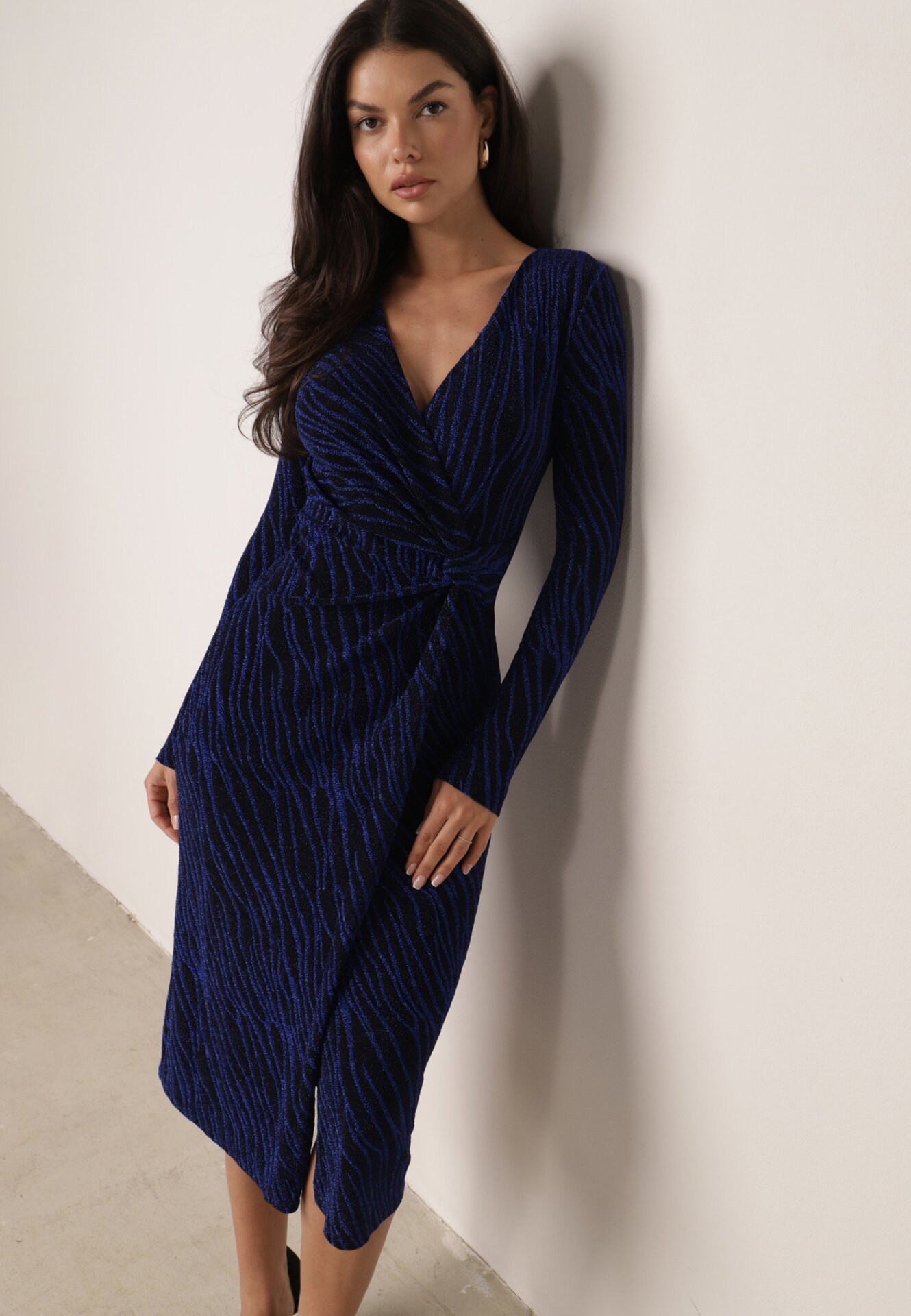 Rochie Bleumarin Tip plic Midi cu Fir Metalic Biklla
